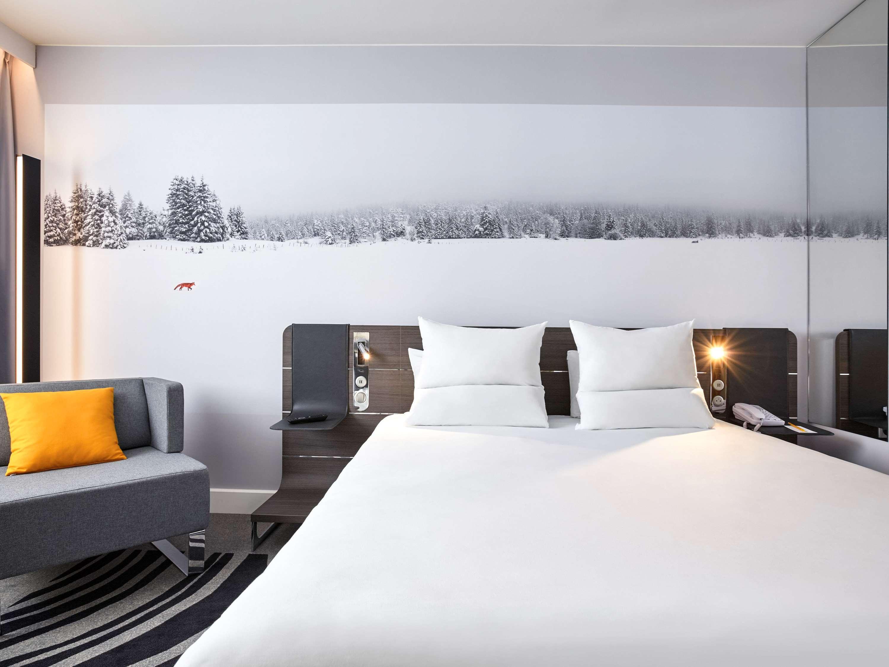 Novotel Valence Sud Bagian luar foto
