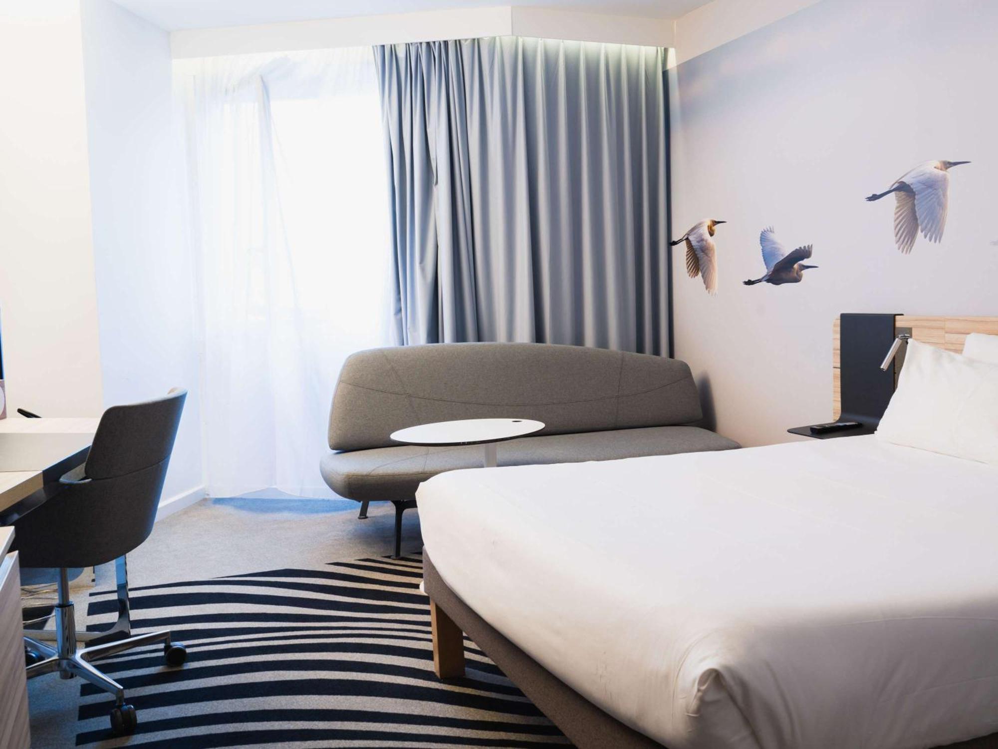 Novotel Valence Sud Bagian luar foto