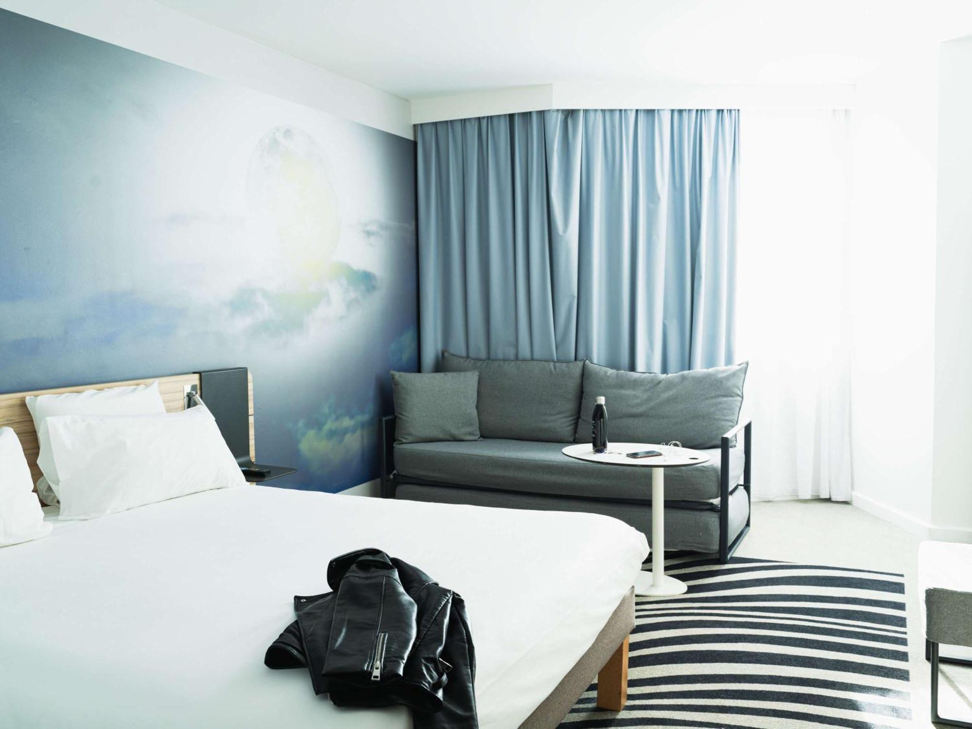 Novotel Valence Sud Bagian luar foto