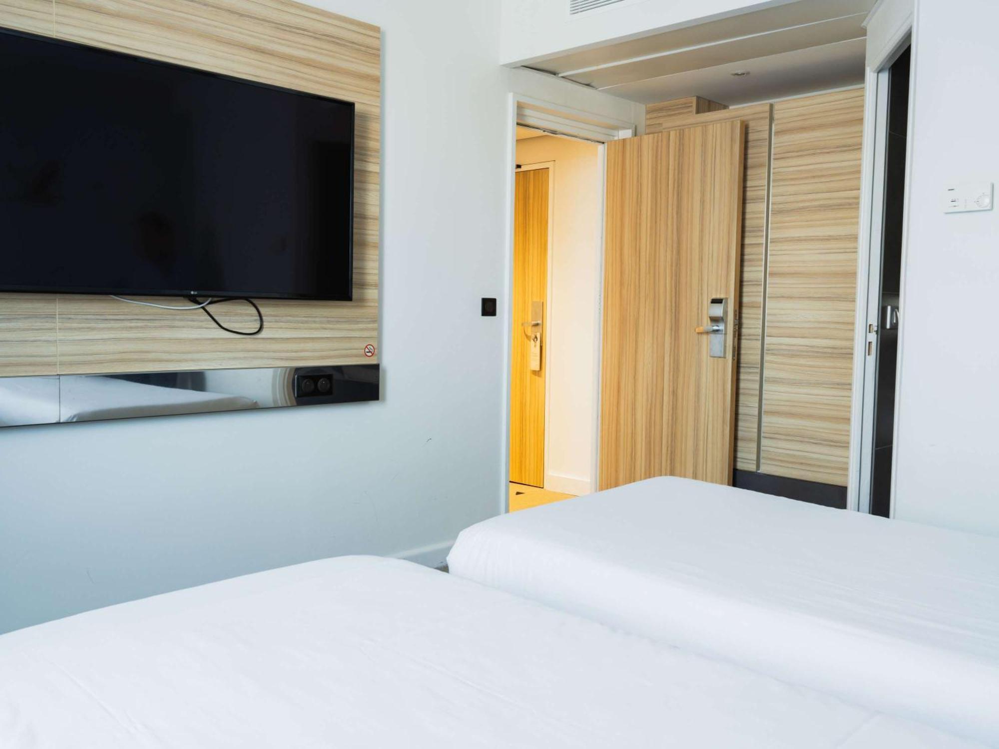 Novotel Valence Sud Bagian luar foto