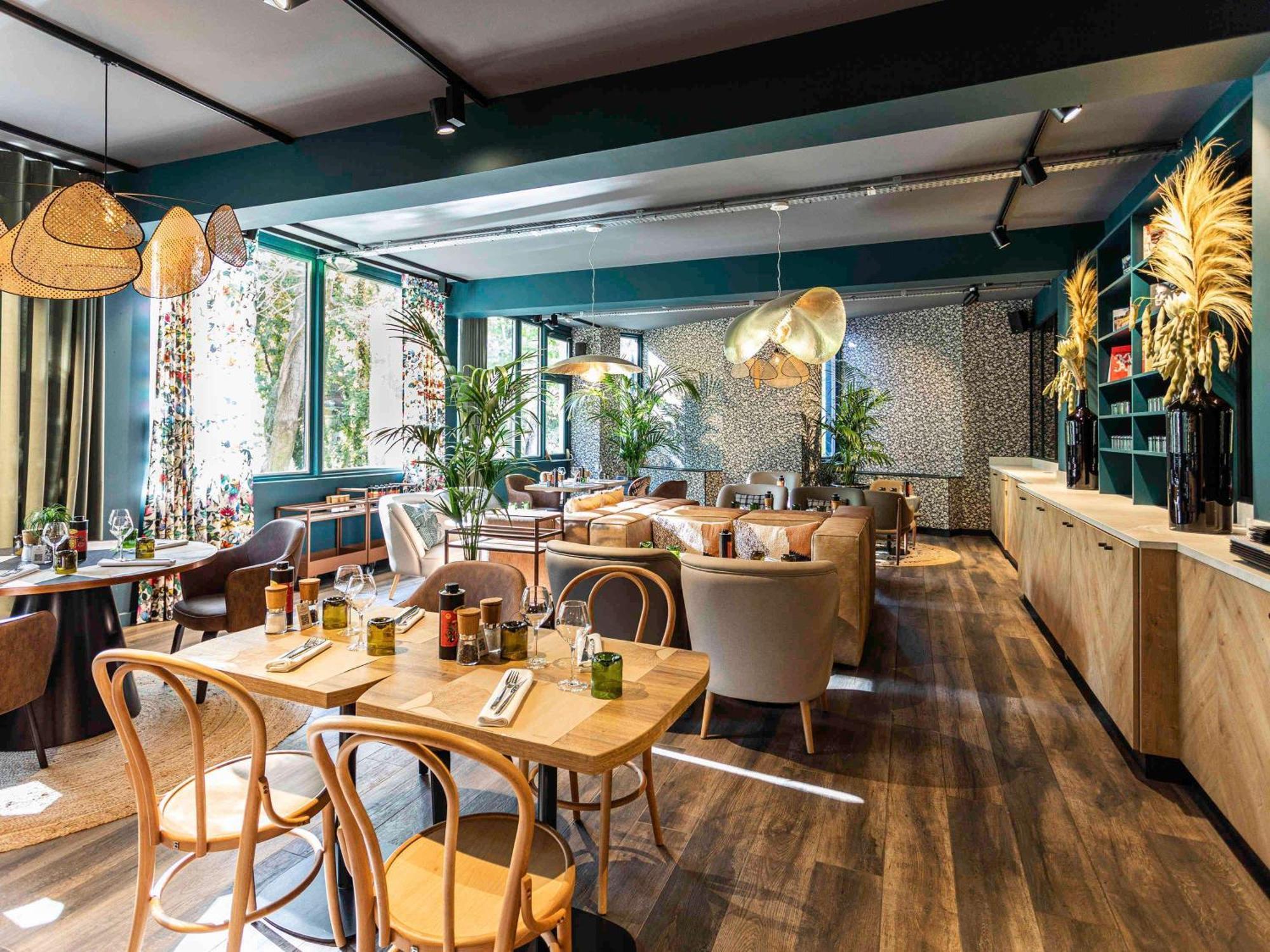 Novotel Valence Sud Bagian luar foto